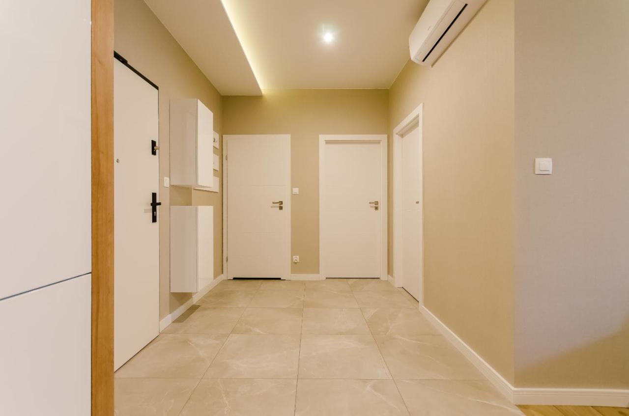 Krakowiak Apartments Bagian luar foto